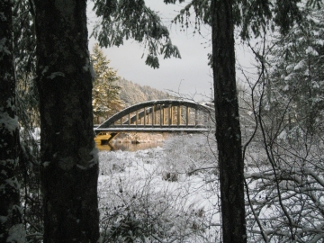 hama-hama-bridge-in-snow1